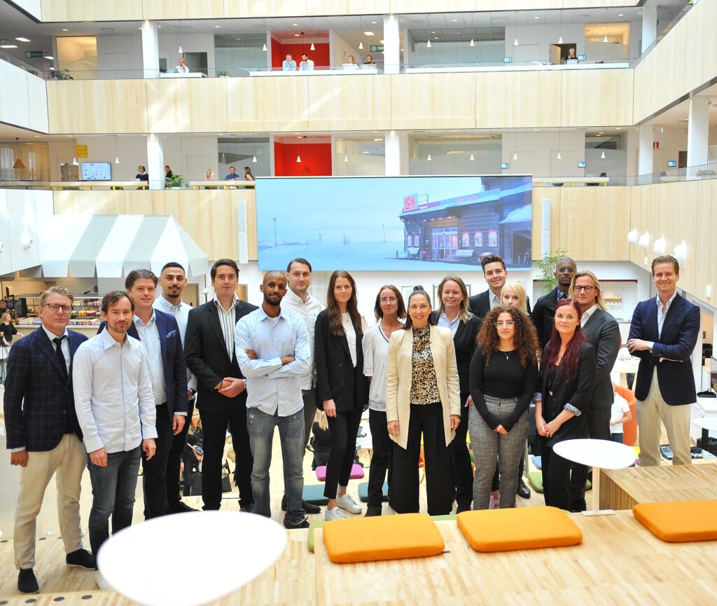 Butiksdisplay anställda